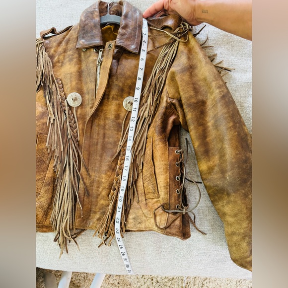 VINTAGE WESTERN FRINGE HEAVYWEIGHT LEATHER JACKET - Picture 9 of 10